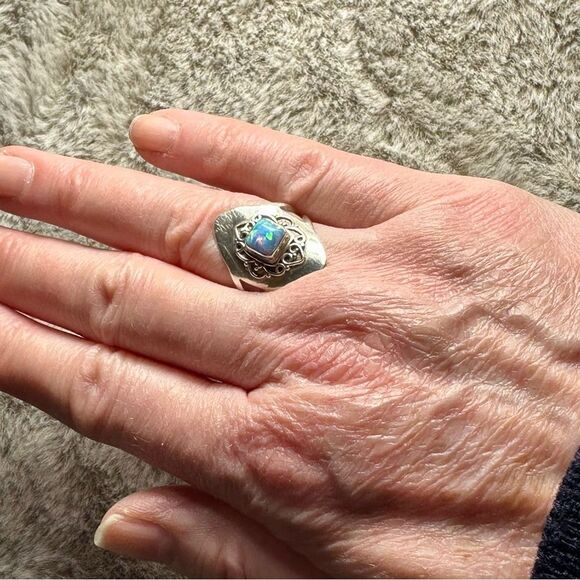 Fire Opal Sterling Ring Sz 7 -7.5 - Picture 5 of 5